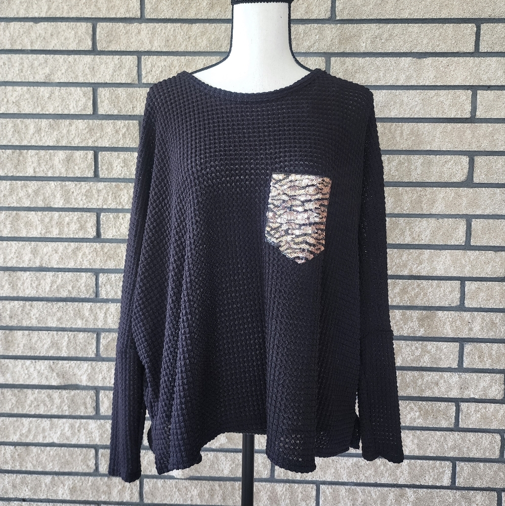 Fantastic Fawn Oversize Long Sleeves Knitted Top Size Small